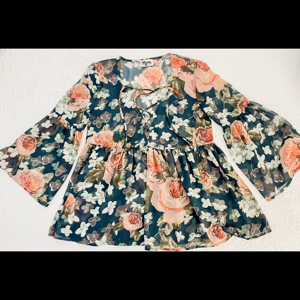Show me your mumu blouse, floral pattern. Worn a few times